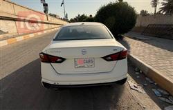 نیسان ئەلتیما